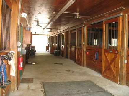 Double H Farm, Llc. - Horse Boarding Farm In Bethany, Connecticut