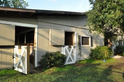 Morton Equestrian Center - Horse Boarding Farm in Winter 