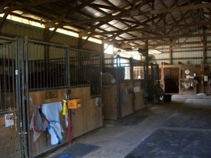 OAKVIEW FARM - Horse Boarding Farm in Big Rock, Illinois