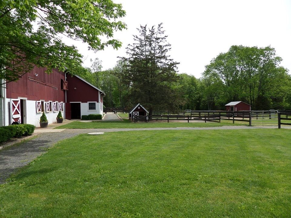 Heronwood Farm - Horse Boarding Farm In Bedminster, New Jersey