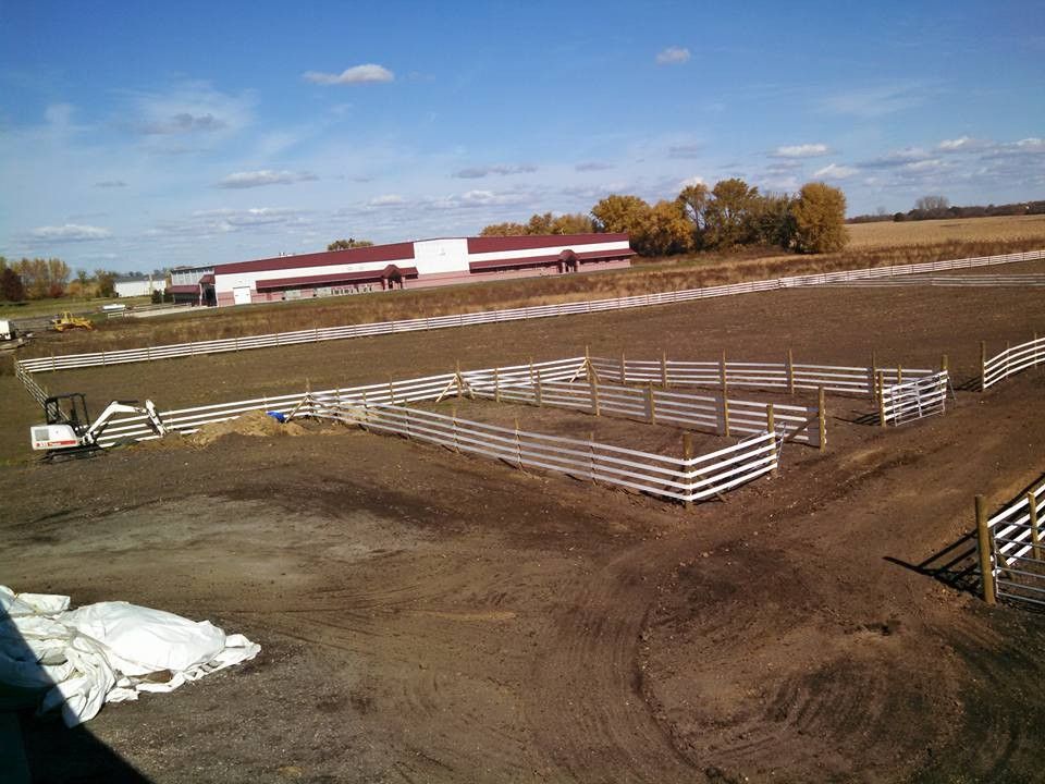 Silver Spurs Equestrian Center Horse Boarding Farm in Woodstock, Illinois