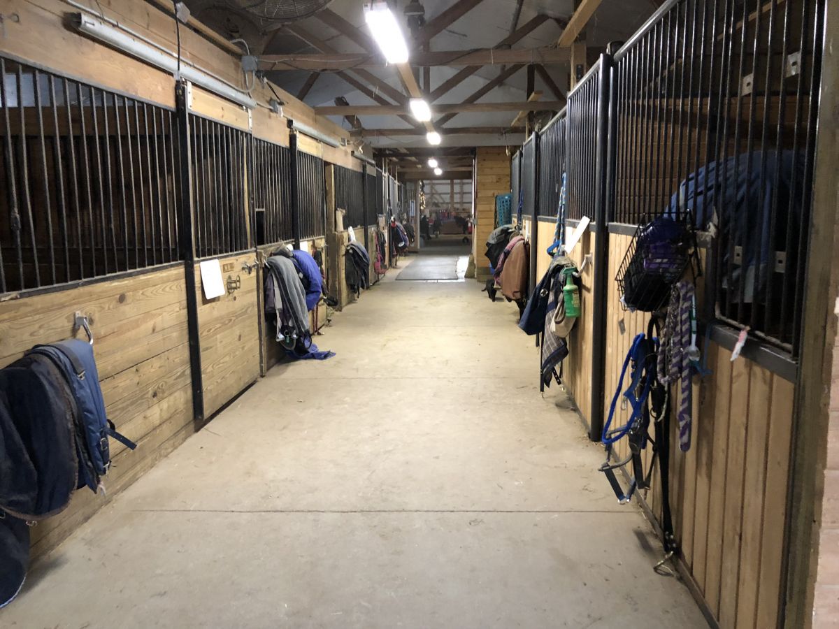 Meadowbrook farm - Horse Boarding Farm in Chagrin Falls, Ohio