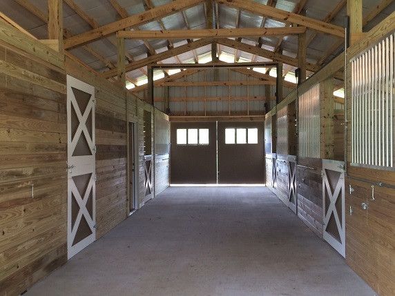 Woodys Barns - Barn Construction Contractor in Saint Cloud, Florida