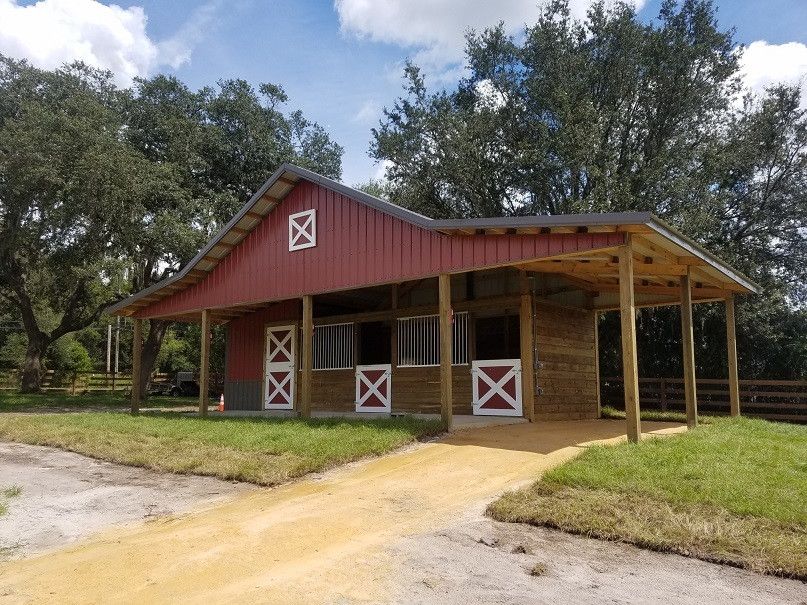 Woodys Barns - Barn Construction Contractor in Saint Cloud, Florida