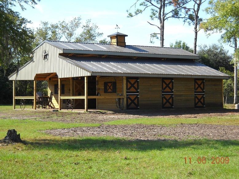 Woodys Barns - Barn Construction Contractor in Saint Cloud, Florida