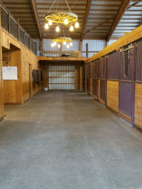 LONE OAK STABLES - Horse Boarding Farm in Kendall, New York