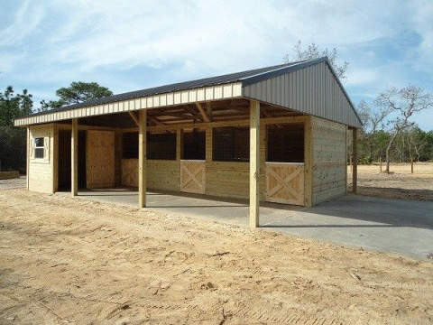 Woodys Barns - Barn Construction Contractor in Saint Cloud, Florida