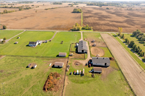 Visit GROVE CITY EQUESTRIAN CENTER FOR SALE!